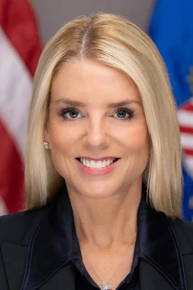 Zdjęcie  (Pam Bondi)