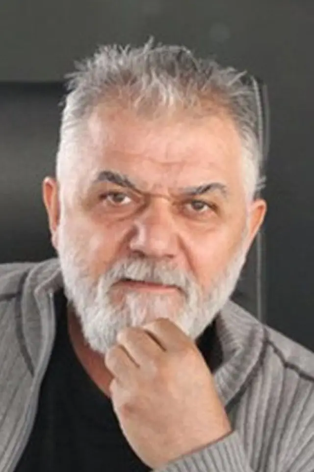 Zdjęcie  (Iraj Raminfar)