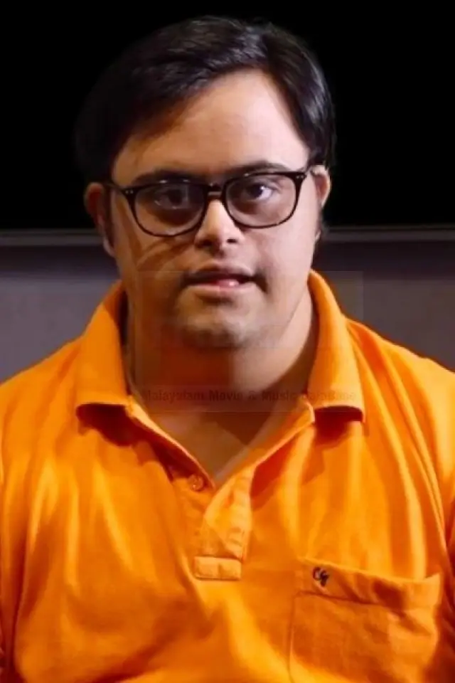 Zdjęcie  (Gopi Krishna Varma)