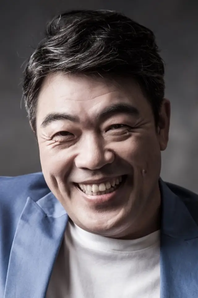 Zdjęcie Lee Won-jong → Li Won-jong (Lee Won-jong)