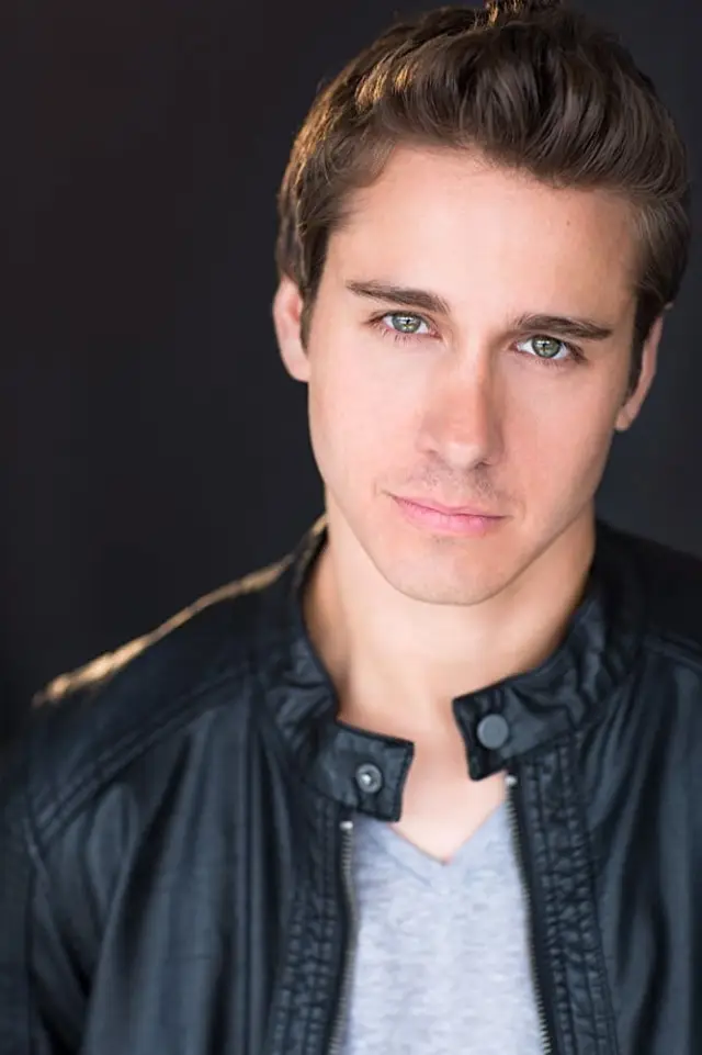 Zdjęcie Tony Christopher (Tony Christopher)