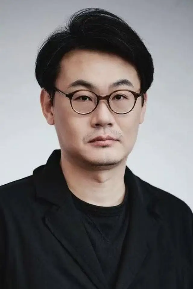 Zdjęcie  (Wang Tong)
