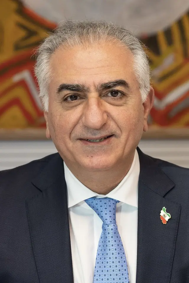 Zdjęcie  (Crown Prince Reza Pahlavi)