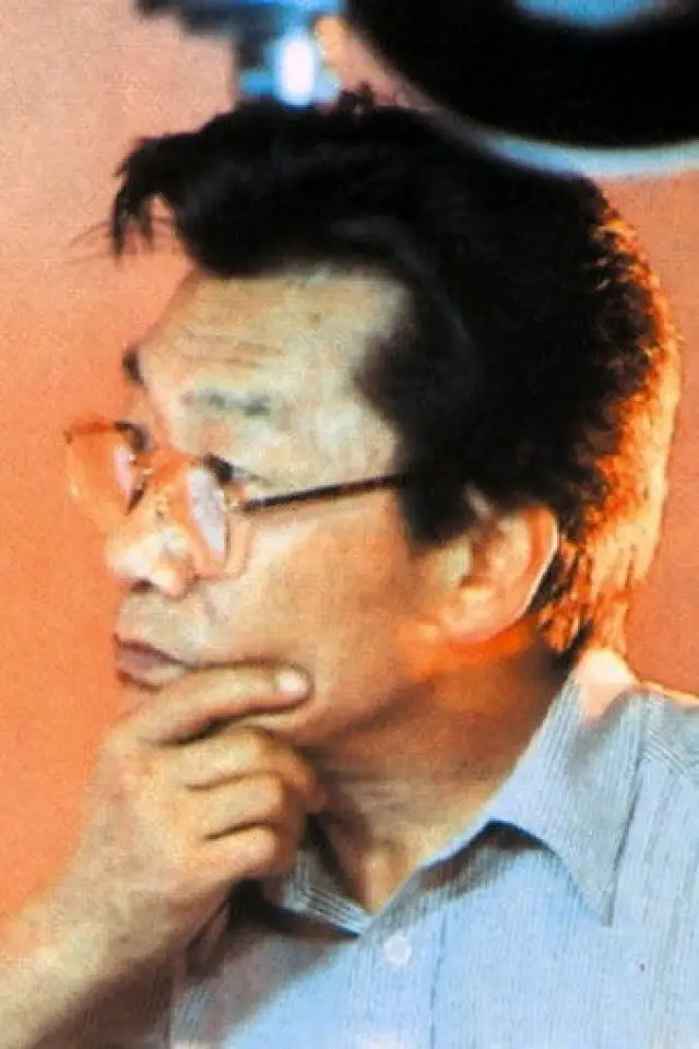 Zdjęcie  (Kim Jun Ok)