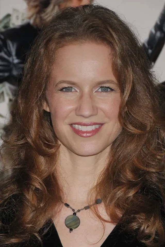 Zdjęcie Laura Cayouette