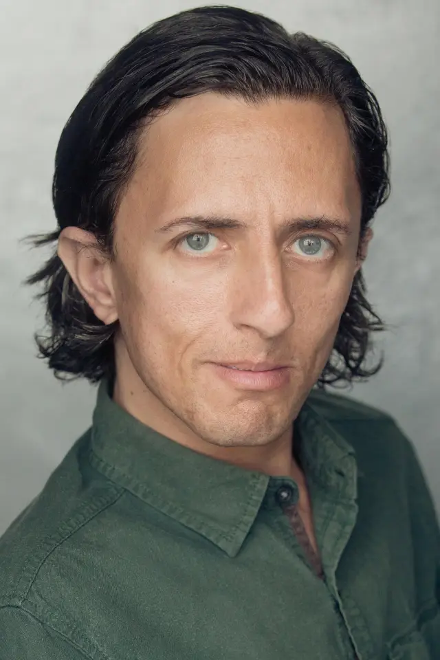 Zdjęcie Elliot Harris (Elliot Harris)