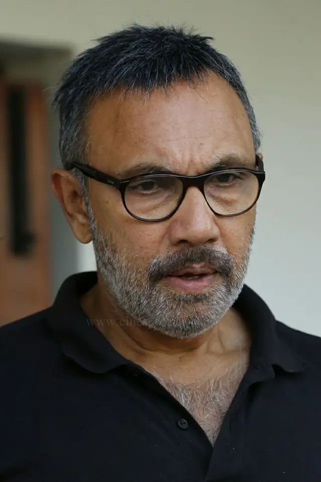 Zdjęcie Sathyaraj