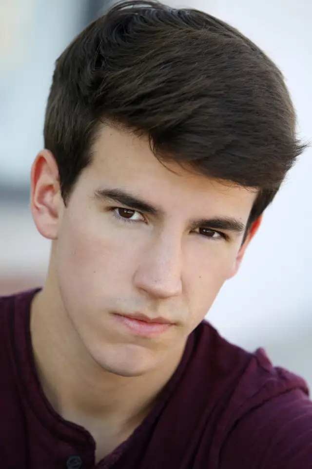 Zdjęcie  (Derek Brandon)