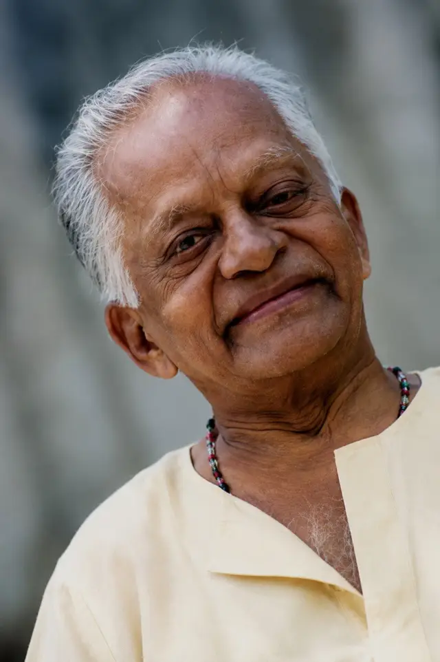 Zdjęcie  (Kaaka Radhakrishnan)
