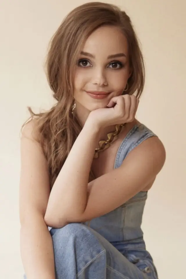 Zdjęcie  (Savannah Lee Nassif)