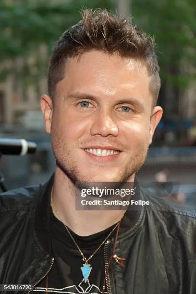 Zdjęcie  (Trent Harmon)