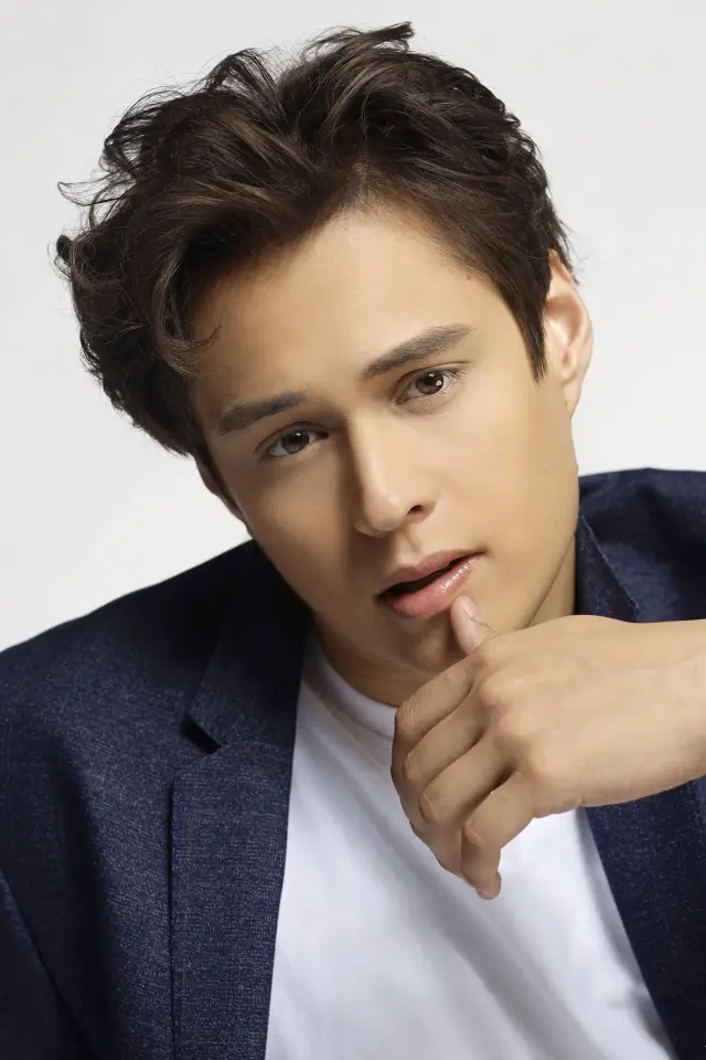 Zdjęcie Enrique Gil