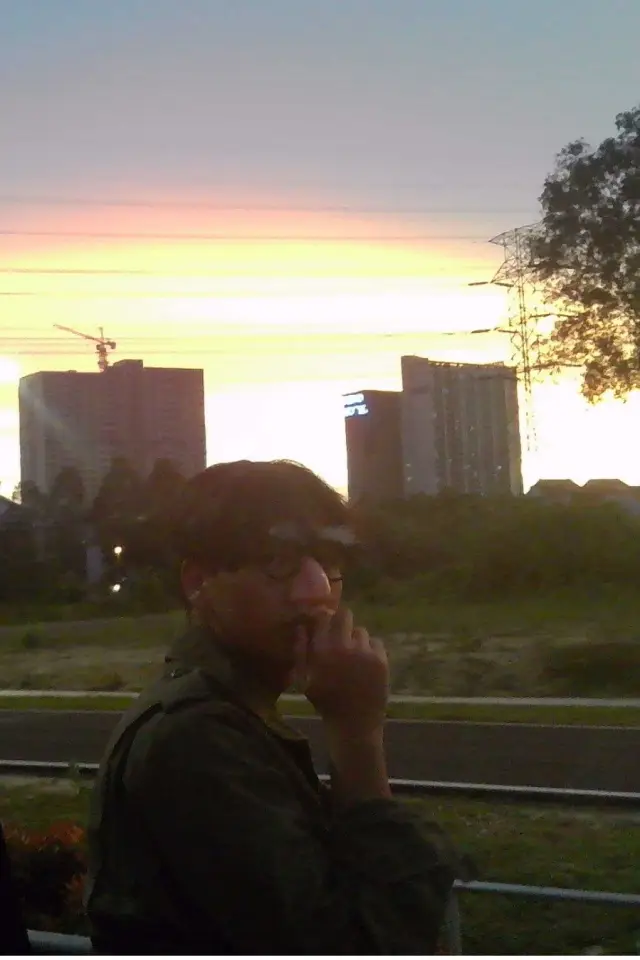 Zdjęcie  (Sinjon Caelix Paguio Suresh)