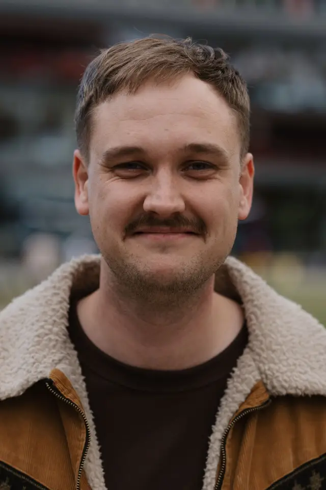 Zdjęcie  (Christopher James)