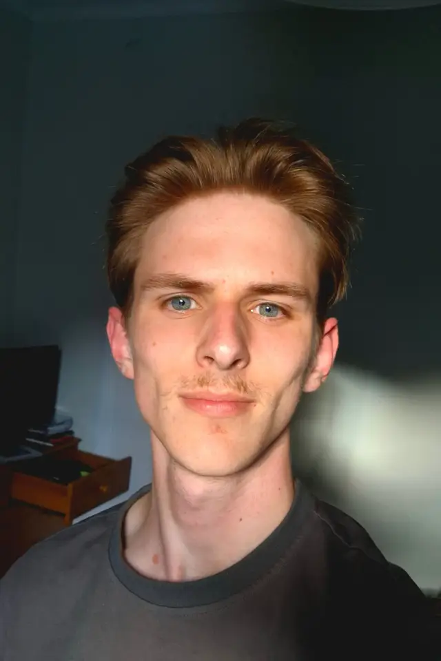 Zdjęcie Tobi Hends (Toby Hands)