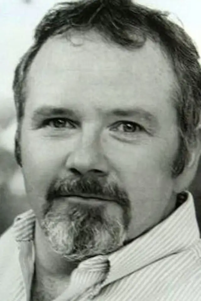 Zdjęcie Tom Riis Farrell