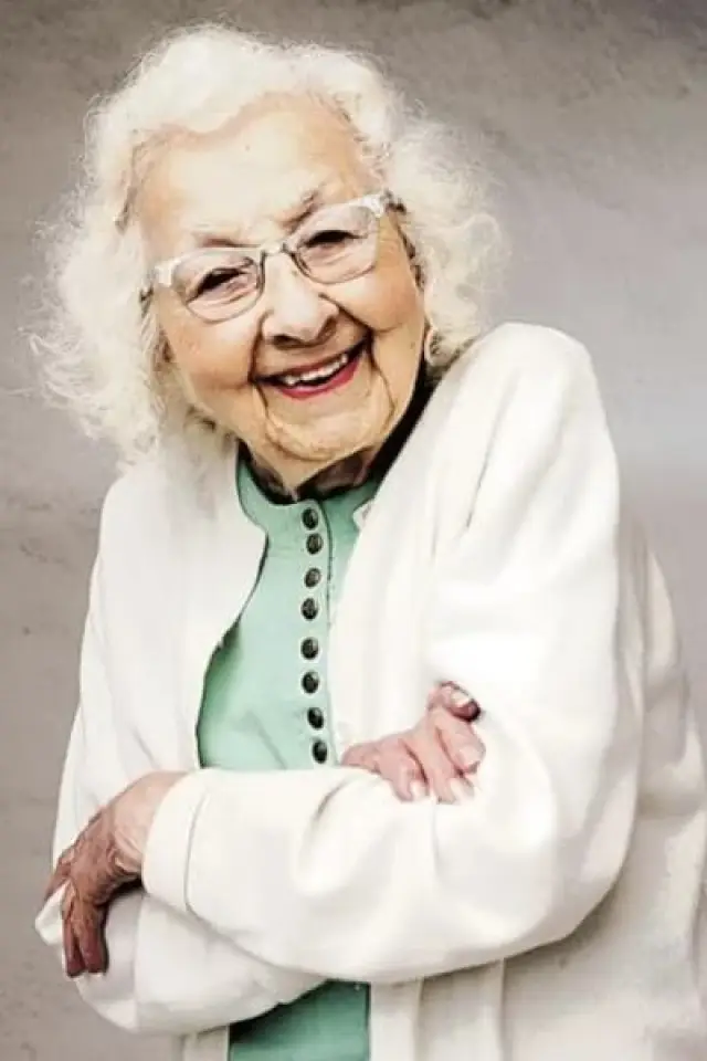 Zdjęcie Mae LaBorde