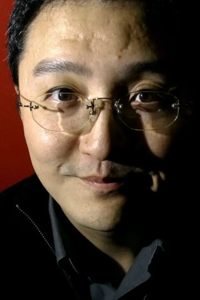 Zdjęcie  (Peter Tsi)