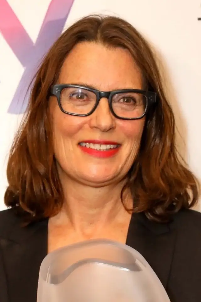 Zdjęcie  (Hettie Macdonald)