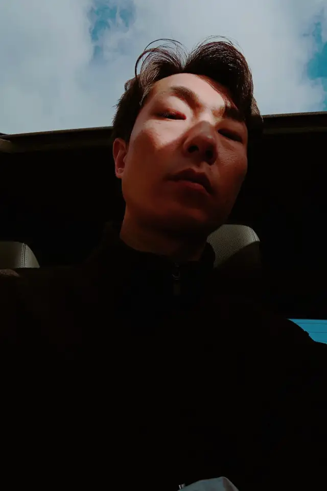 Zdjęcie  (Benny Woo)