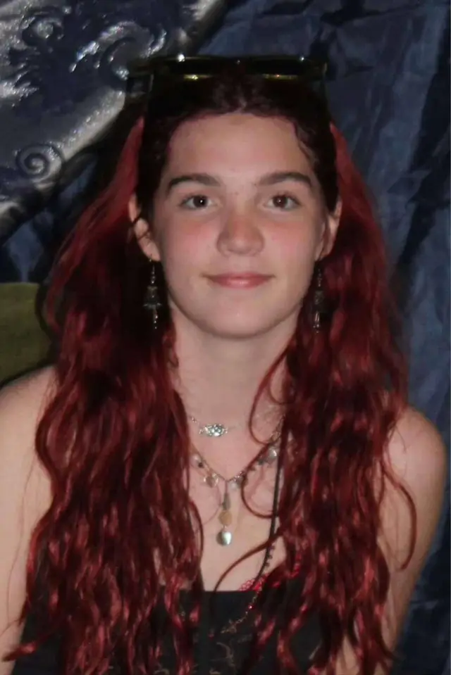 Zdjęcie  (Beth Strong)