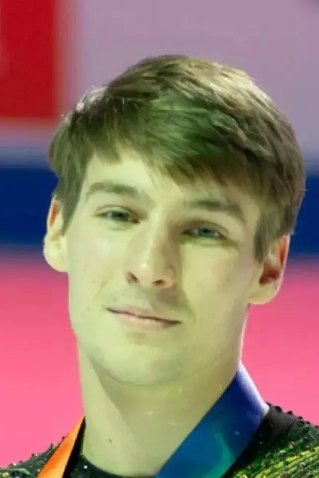 Zdjęcie  (Andrew Torgashev)