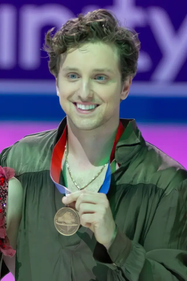Zdjęcie  (Anthony Ponomarenko)