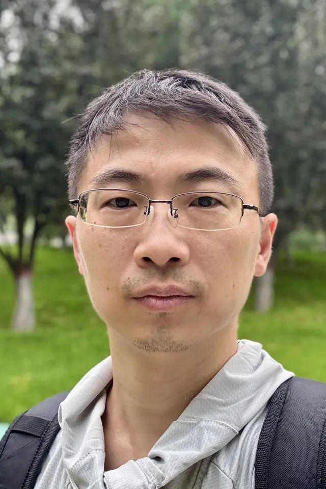 Zdjęcie  (John Occam Yu)