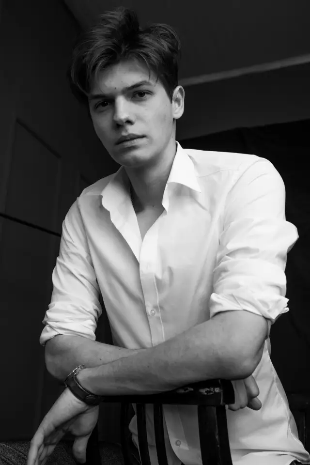 Zdjęcie  (Anton Kolev)