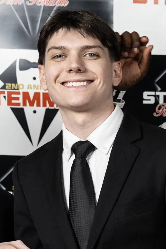 Zdjęcie  (Austin Reynolds)