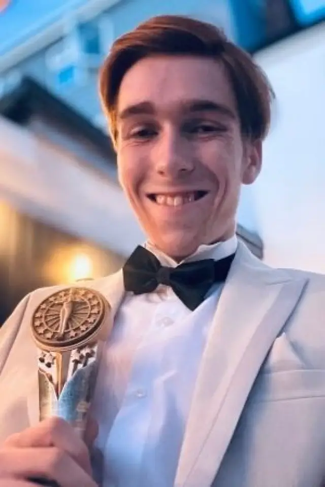 Zdjęcie  (James Rowland)