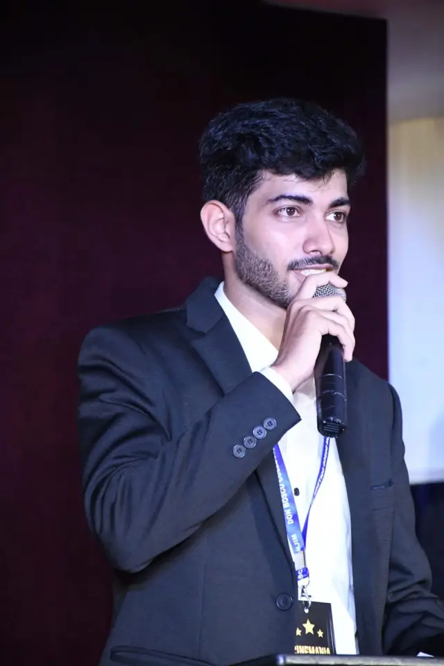 Zdjęcie  (Rameez Shaikh)