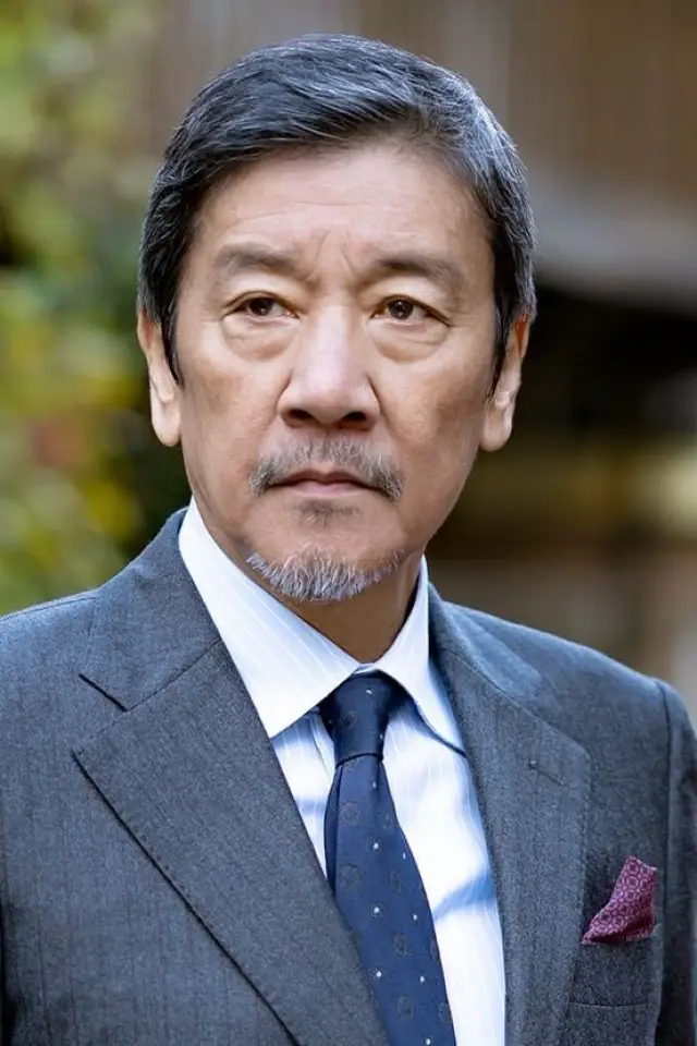 Zdjęcie Eiji Okuda
