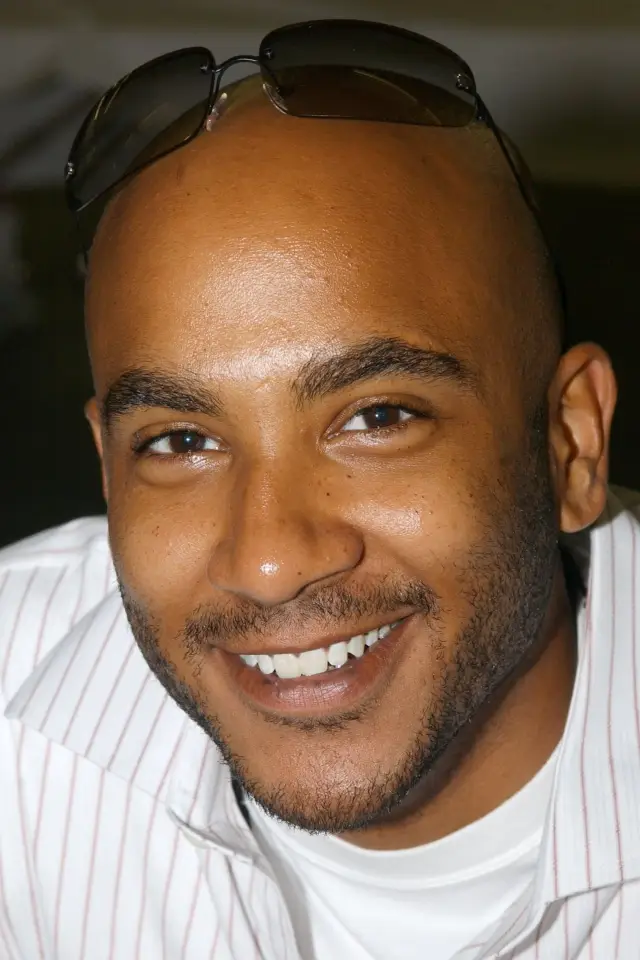 Zdjęcie  (Cirroc Lofton)