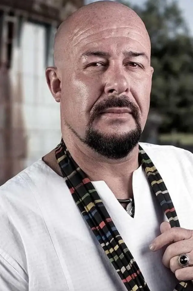 Zdjęcie Jamie Bartlett