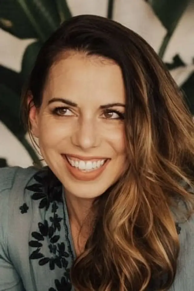 Zdjęcie Laura Bailey