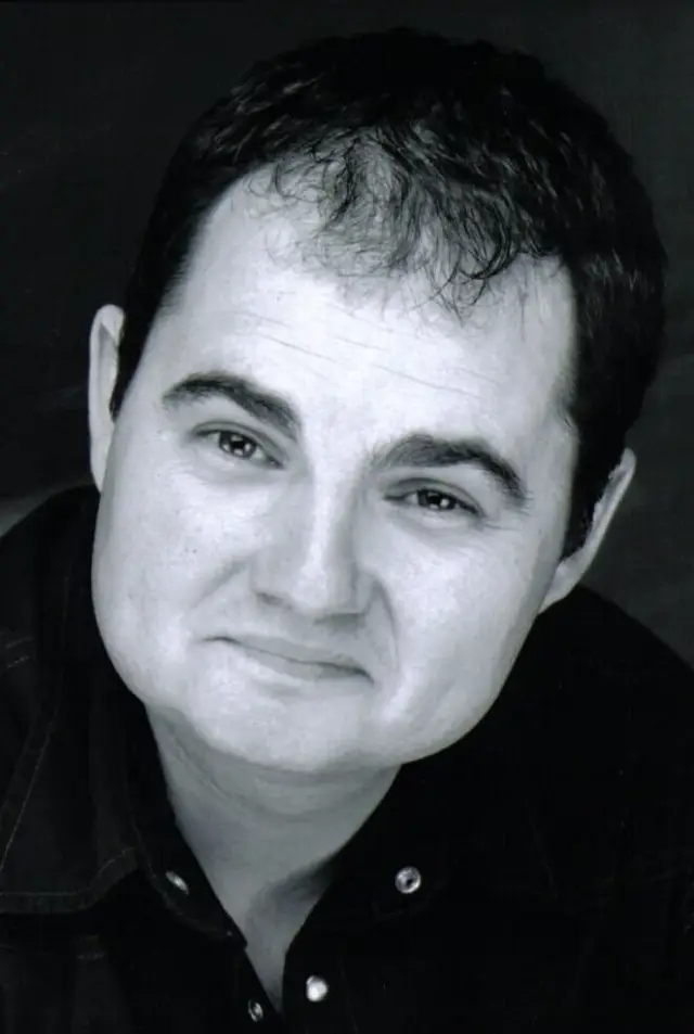 Zdjęcie Dylan Roberts