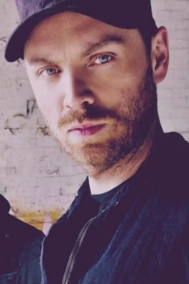 Zdjęcie Jon Buckland