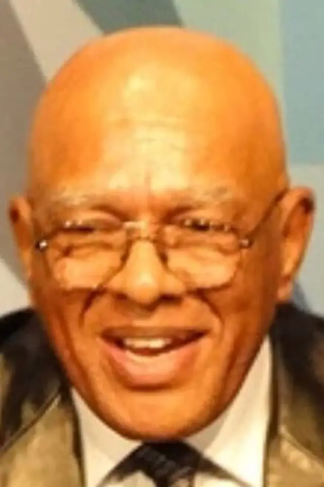 Zdjęcie  (Ron Van Clief)