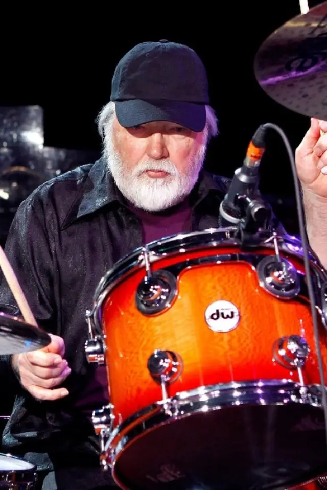 Zdjęcie  (Ronnie Tutt)