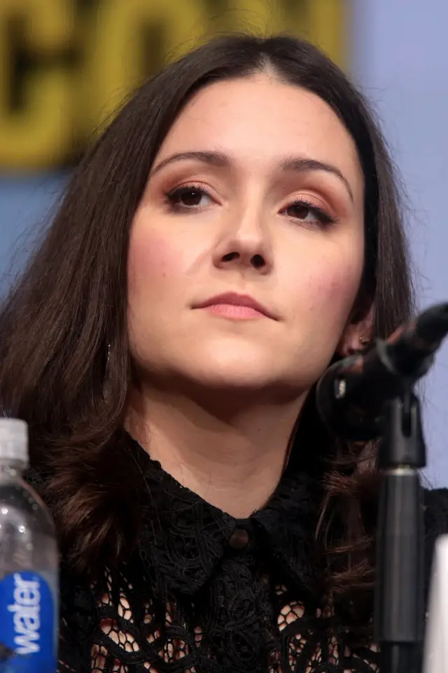 Zdjęcie Shannon Woodward