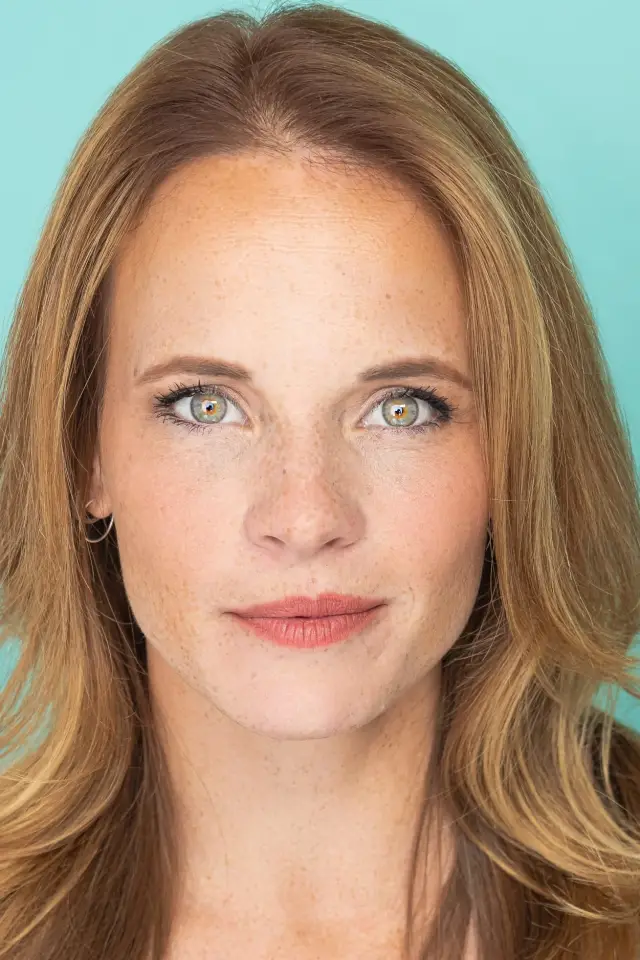 Zdjęcie  (Katie Leclerc)