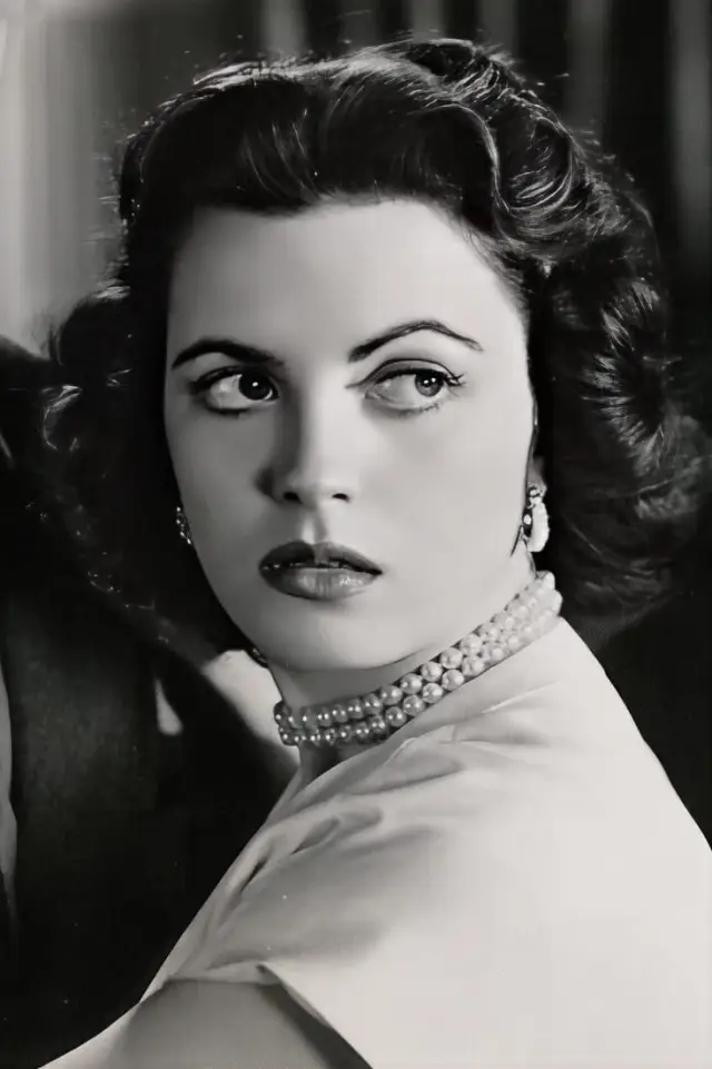 Zdjęcie Fait Domergue (Faith Domergue)