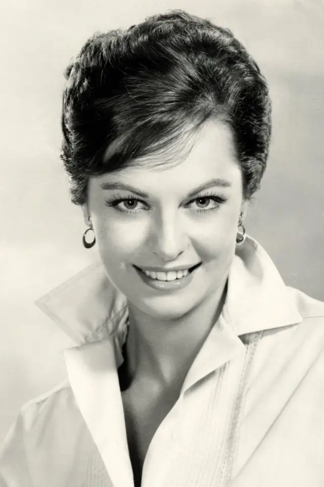 Zdjęcie  (Joyce Taylor)
