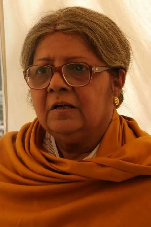 Zdjęcie  (Lily Chakravarty)