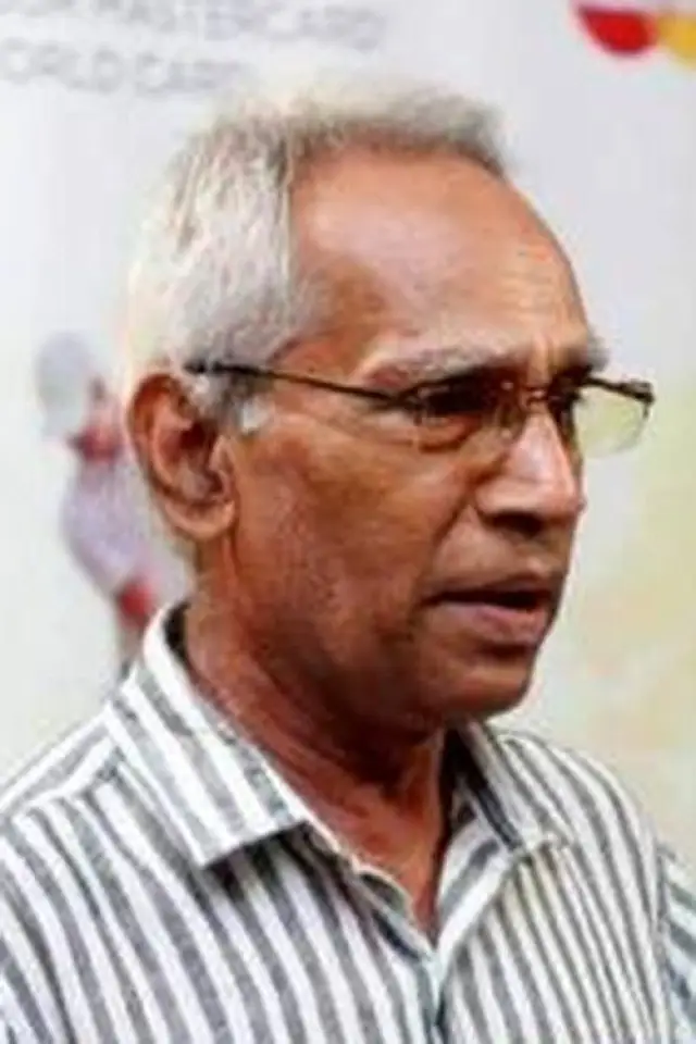 Zdjęcie  (Hemasiri Liyanage)