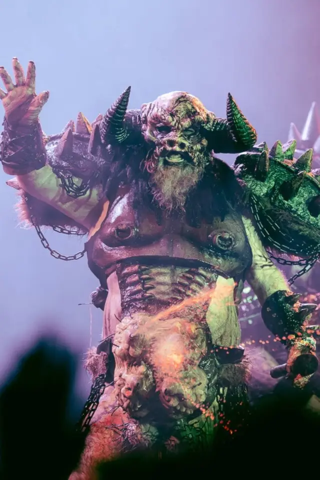 Zdjęcie  (GWAR)