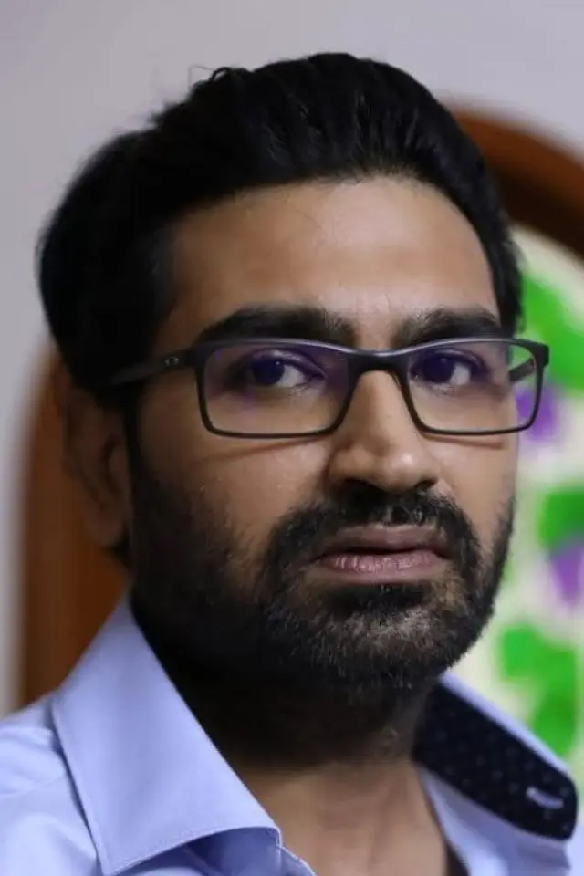Zdjęcie  (Ravi Krishna)