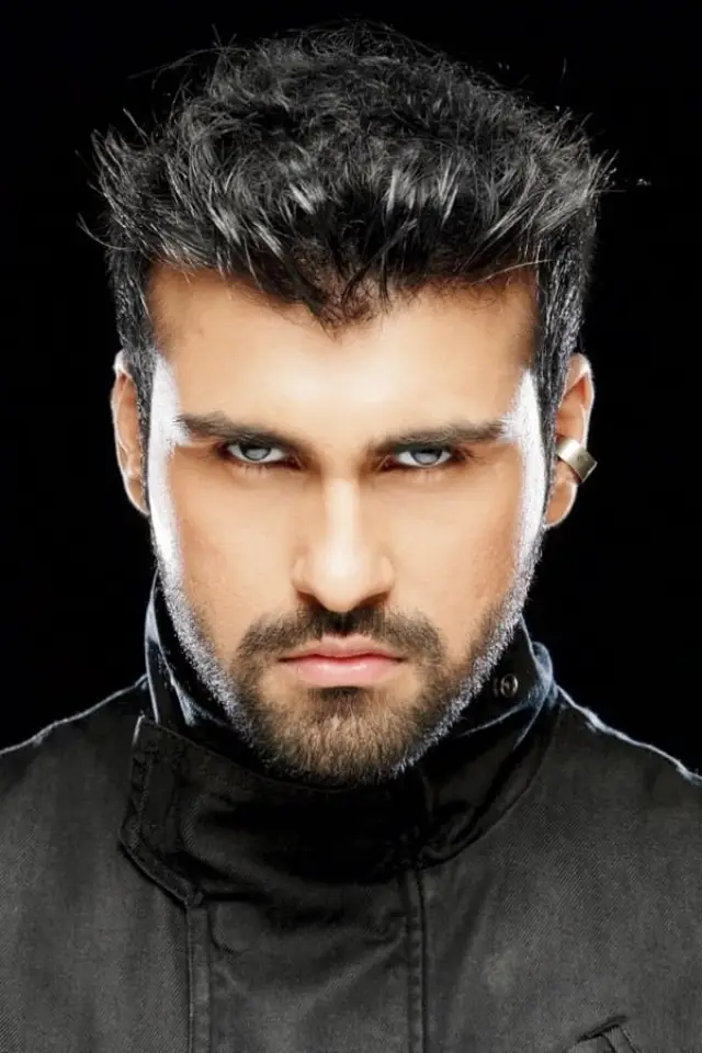 Zdjęcie  (Arya Babbar)