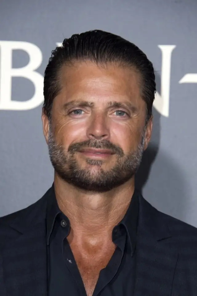 Zdjęcie  (David Charvet)